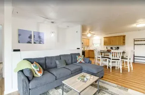Eva's Mountain House - Image 2