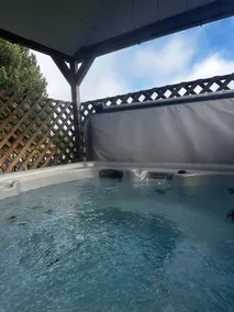 Luxury Lakeview Lodge 3 - Image 5