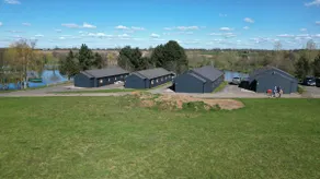 Luxury Lakeview Lodge 3 - Image 3