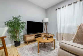 Casita w/King Bed+Parking : Mins to Manhattan/NYC - Image 2
