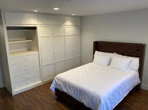 Central Luxury Condominium - Image 3