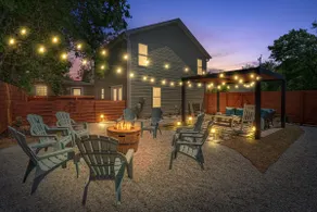 Chic Retreat •Sleeps 8• 3BR• 4 Beds• DT w/Firepit! - Image 2