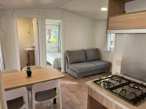 Bungalow Plus - 4 Spots - Image 2