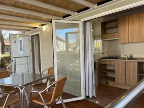 Bungalow Plus - 4 Spots - Image 3