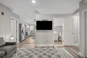 Dreamy Boho Beach Retreat - Walk to Ocean - Sleeps 6+ A Family Favorite - Image 3