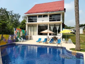 Exclusive Oceanfront Villa, Pool, and Beach - Image 2