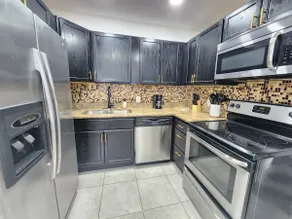 Renovated College Park 3/2 Sleeps10 close to WP - Image 5