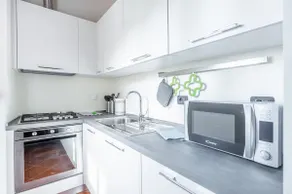 GuestHost - Settignano Quiet Apartment with Private Parking - Image 3