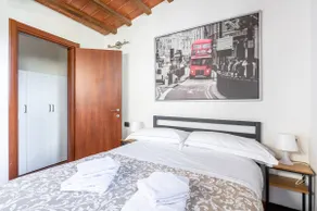 GuestHost - Settignano Quiet Apartment with Private Parking - Image 2