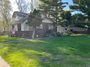 Charming 1927 Craftsman Cottage - Image 2