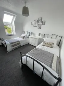 Apartment 3 Benllech with Sea views - Image 3