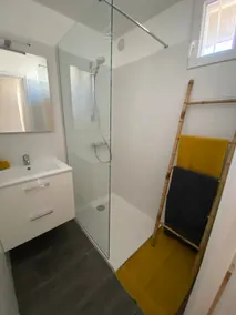 Heart of Marseillan Beach Apartment - Image 3