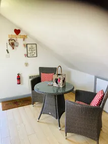 Lovely cozy one bedroom country apartment. - Image 5
