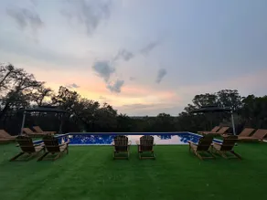 Luxe Lodge +2 Kings/Pool/Hot Tub - Image 4