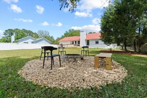 Spacious Home Near Beach, Large Yard, Game Room and Dog Friendly - Image 5