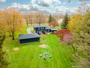 Country Stay City Play in Dexter! Wildlife Views! - Image 3