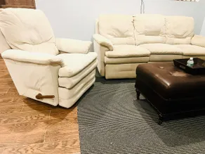 Luxury Apt In The Heart Of L.I - Image 4