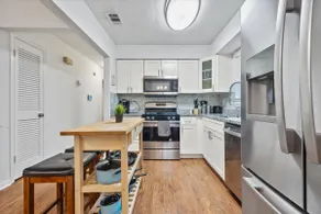 Cozy 3BR 2BA Home Near Avalon Downtown Alpharetta - Image 5