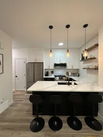 3 Bedroom • Free Parking • Close to DT • AC • - Image 4