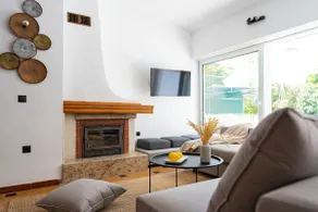 Ixian Bliss Pool Villa - Image 4