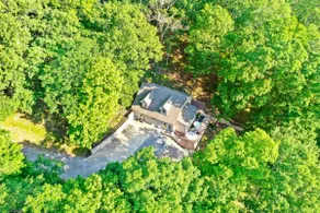 Luxury Lake Barkley Bungalow - Image 2