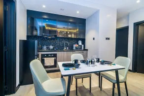 17th floor 2br unit in Westlands with 2 king beds - Image 3