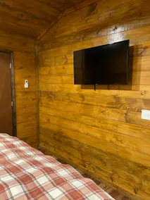 Blue Moon Farm Cabin - Image 5
