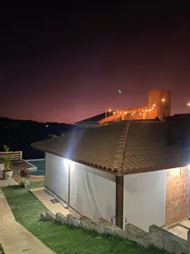 La Belle de Jour Farmhouse - Image 3
