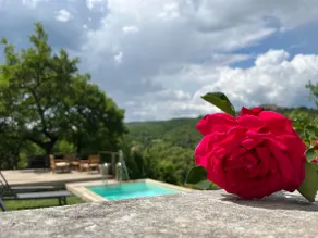 House not overlooked with views and pool - Image 2