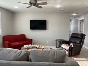 Bumbletown Bungalow Vacation Rental - Image 3
