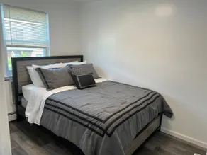 A 1 Bdroom + Sofa Bed NY 15 min from La Guardia - Image 2