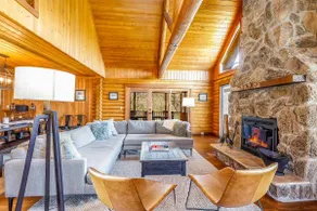 Log Home/Firepit/Game Room/Hot tub - Image 4