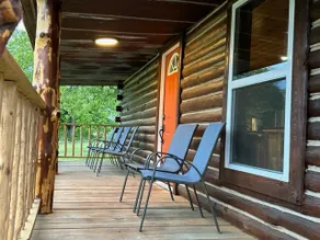 Three Oaks Cabin - Image 4