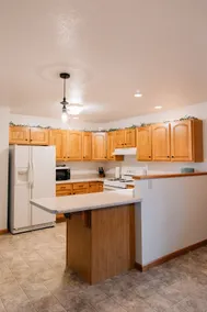 Country Cottage - Image 5