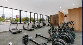 New comfy sunny apart with views-Gym Pool Netflix! - Image 5