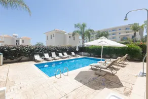 Villa Libby, geräumige 4BDR Central Protaras Villa, in der Nähe von Fig Tree Bay Beach - Image 3