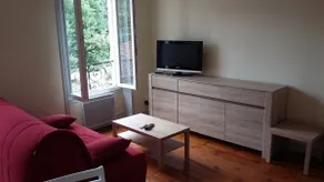 Functional 67 m2 3* 2nd floor with parking - Image 5