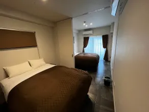 Entire hotel floor for guests only, 3 minutes to American Village, 2 free parking spaces - Image 3