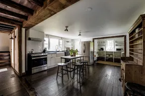 The Farmhouse Stay - Image 5
