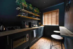 Striking Boutique Flat Steps from Felpham Beach - Image 2
