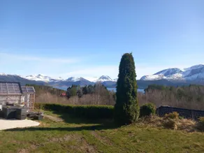 Spacious apartment in scenic surroundings. - Image 3