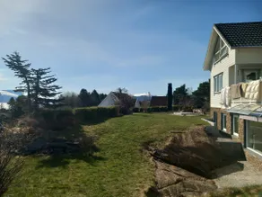 Spacious apartment in scenic surroundings. - Image 4