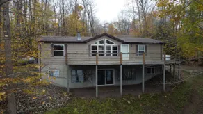 Spacious Lakehouse - Image 2