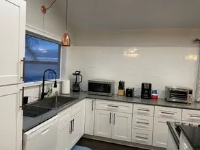 Updated Lake Home with Hot Tub and Pet Friendly - Image 5