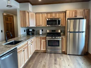 ADK Railtrail Inn:2 Bdrm apt - ”Whiteface Suite” - Image 3