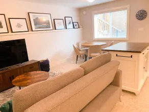 The Sooke Serene Suite - Image 5