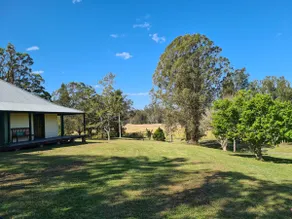 Farmhouse, where the land meets the water! - Image 5