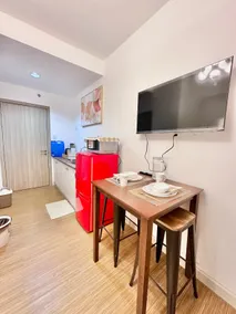 “Rhakkou’s Crib: Netflix, BGC, Washing, PoolView” - Image 3