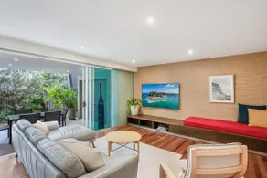 Your Place at Belongil Beach w Pool and spa - Image 4