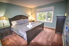 Blue Mountain Gallery Getaway - Image 5